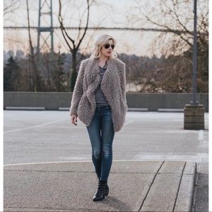 Billabong “Do it fur Love” Coat (Faux Fur) Small